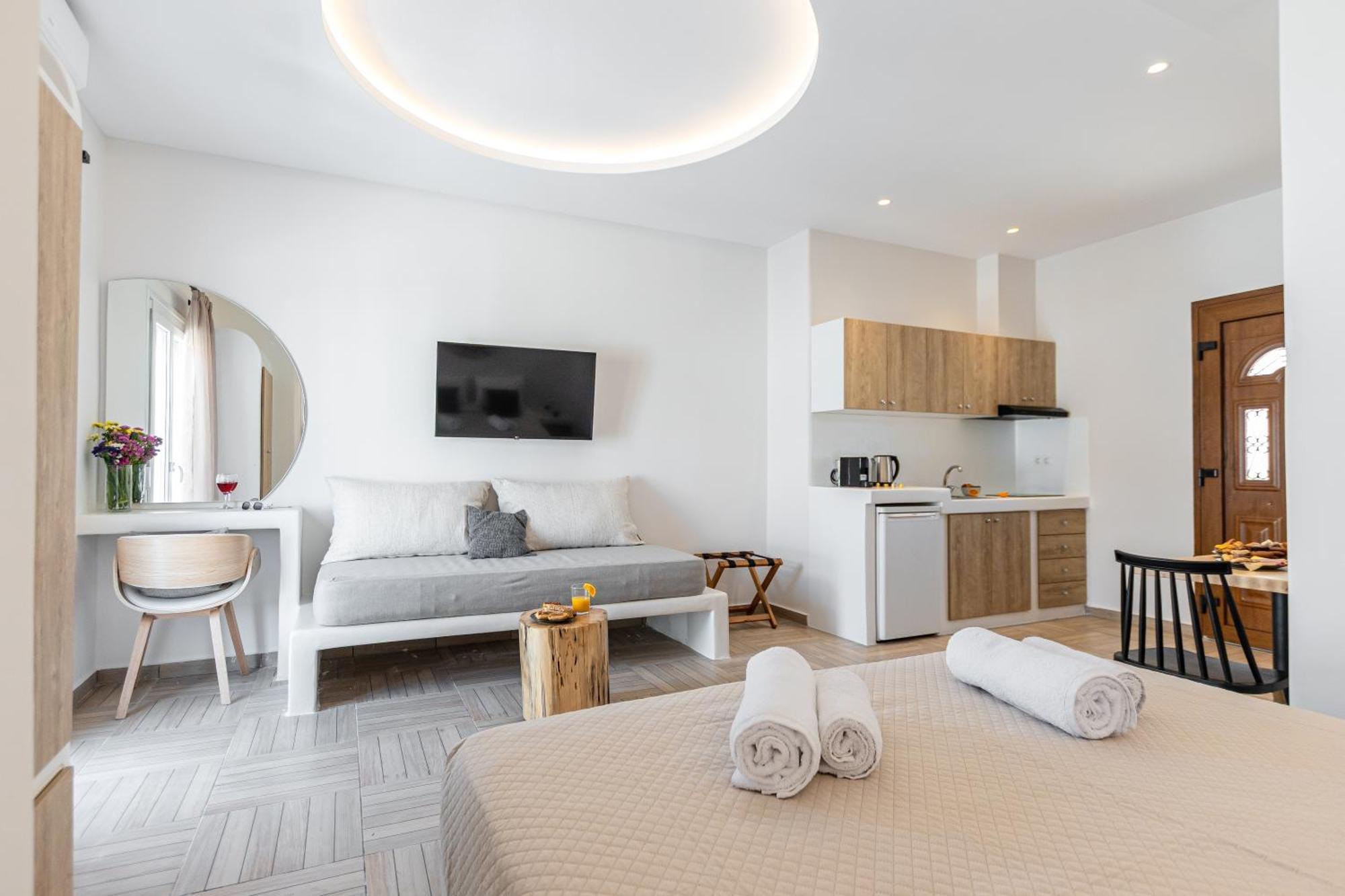 Adama'S Suites Naxos City Eksteriør billede
